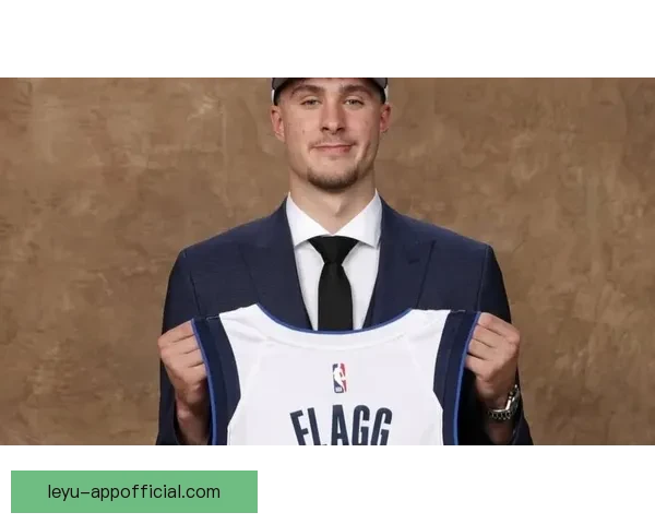 布泽尔状元稳了 大一数据全面超越弗拉格 名嘴忧虑其能否适应NBA